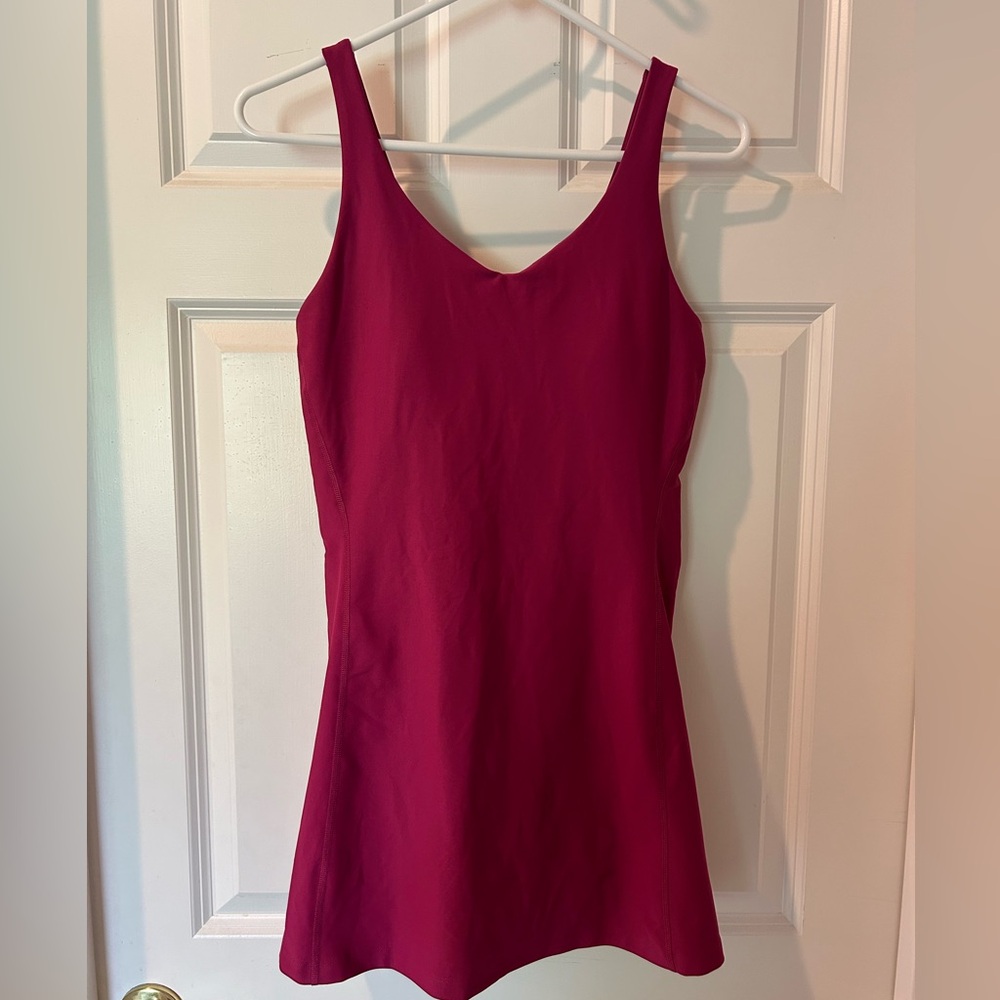 Old Navy Women's Sleeveless Burgundy Dress